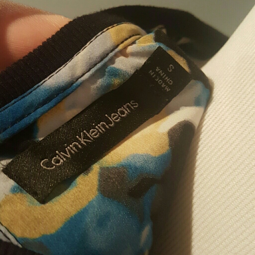 Calvin Klein tank small - Picture 3 of 3